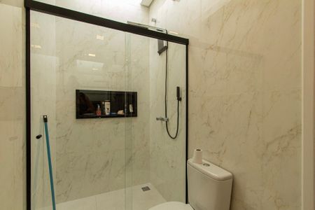 Casa de condomínio para alugar com 154m², 3 quartos e 2 vagas Casa de condomínio para alugar com 154m², 3 quartos e 2 vagasBanheiro Social