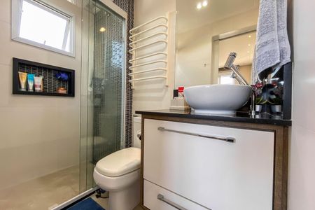 Apartamento à venda com 63m², 2 quartos e 2 vagasBanheiro Suíte