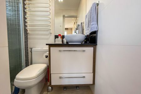 Apartamento à venda com 63m², 2 quartos e 2 vagasBanheiro Suíte