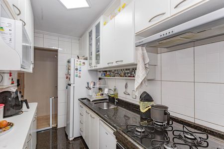 Apartamento à venda com 69m², 2 quartos e 1 vagaCozinha