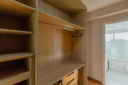 Apartamento para alugar com 185m², 3 quartos e 3 vagasCloset da suíte 3