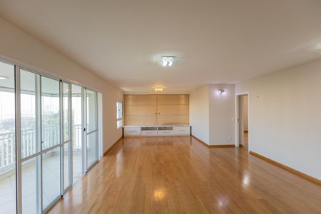 Apartamento para alugar com 185m², 3 quartos e 3 vagasSala
