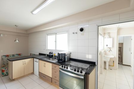 Apartamento para alugar com 185m², 3 quartos e 3 vagasCozinha