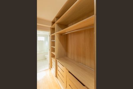 Apartamento para alugar com 185m², 3 quartos e 3 vagasCloset da suíte 3