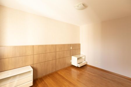 Apartamento para alugar com 185m², 3 quartos e 3 vagas Suíte 3
