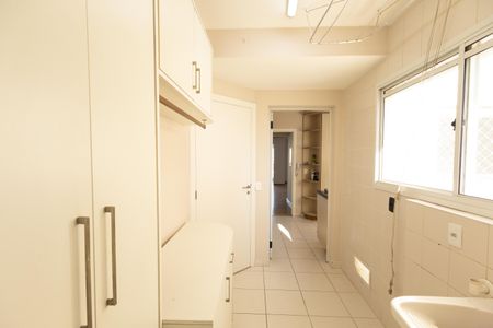 Apartamento para alugar com 185m², 3 quartos e 3 vagasÁrea de Serviço