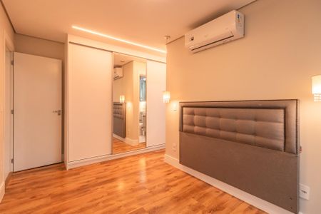 Apartamento à venda com 69m², 2 quartos e 2 vagas Apartamento à venda com 69m², 2 quartos e 2 vagasSuíte