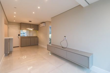 Apartamento à venda com 69m², 2 quartos e 2 vagas Apartamento à venda com 69m², 2 quartos e 2 vagasSala