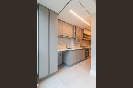 Apartamento à venda com 69m², 2 quartos e 2 vagas Apartamento à venda com 69m², 2 quartos e 2 vagasCozinha