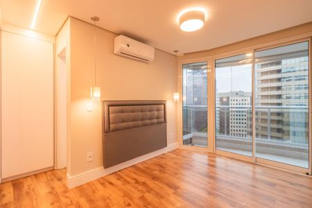 Apartamento à venda com 69m², 2 quartos e 2 vagas Apartamento à venda com 69m², 2 quartos e 2 vagasSuíte