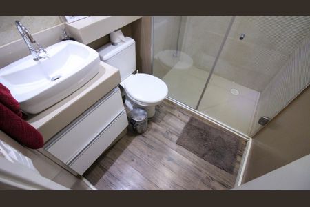 Apartamento à venda com 70m², 3 quartos e 1 vagaSuíte Banheiro