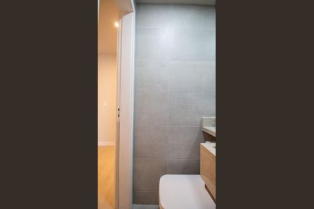 Apartamento à venda com 83m², 3 quartos e 1 vagaBanheiro da Suíte 2