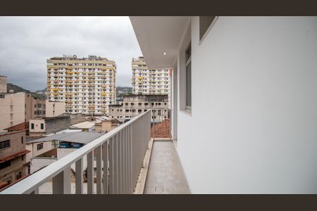 Varanda de apartamento à venda com 3 quartos, 83m² em Tijuca, Rio de Janeiro