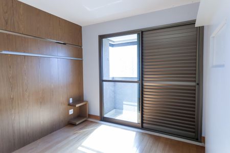 Apartamento para alugar com 143m², 4 quartos e 3 vagasSuíte 2 