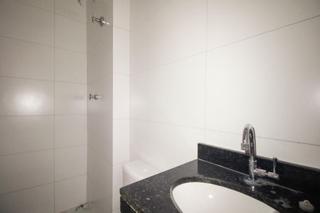 Apartamento à venda com 33m², 2 quartos e sem vagaBanheiro 