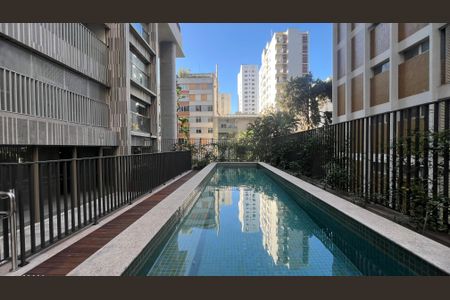 Studio à venda com 25m², 1 quarto e sem vagaÁrea comum - Piscina