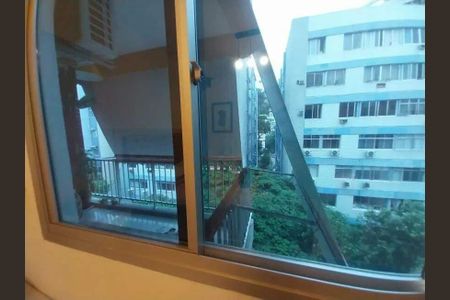 Apartamento à venda com 76m², 2 quartos e 1 vaga