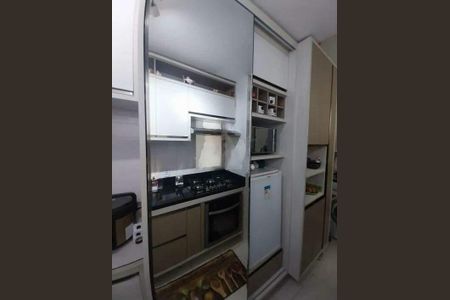 Apartamento à venda com 76m², 2 quartos e 1 vaga