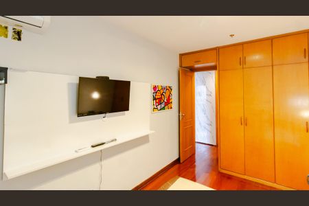Apartamento à venda com 110m², 2 quartos e 1 vagaQuarto 1