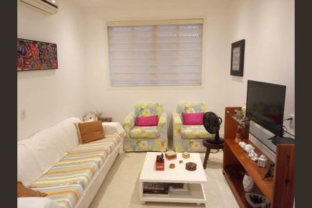 Apartamento à venda com 100m², 2 quartos e sem vaga