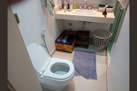 Apartamento à venda com 100m², 2 quartos e sem vaga