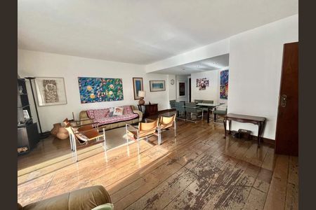 Apartamento à venda com 155m², 3 quartos e 3 vagas