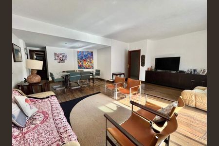Apartamento à venda com 155m², 3 quartos e 3 vagas