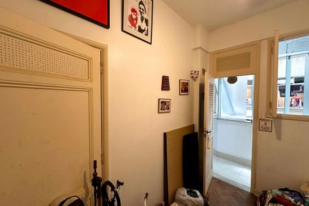 Apartamento à venda com 253m², 4 quartos e 1 vagaÁrea de Serviço