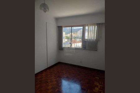 Apartamento à venda com 82m², 2 quartos e 1 vaga