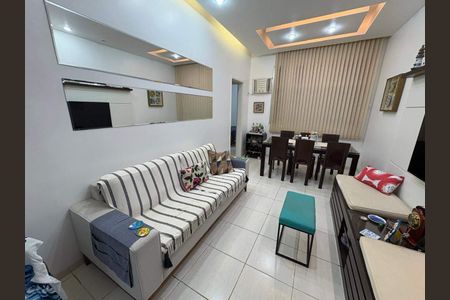 Apartamento à venda com 80m², 2 quartos e 1 vaga