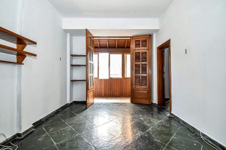 Apartamento à venda com 43m², 1 quarto e sem vaga