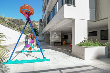 Apartamento à venda com 62m², 2 quartos e 1 vaga