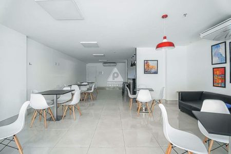 Apartamento à venda com 62m², 2 quartos e 1 vaga