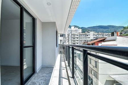 Apartamento à venda com 62m², 2 quartos e 1 vaga