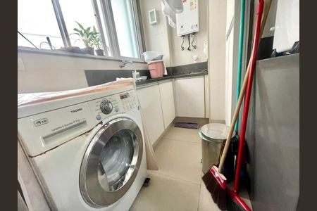 Apartamento à venda com 146m², 2 quartos e 1 vaga