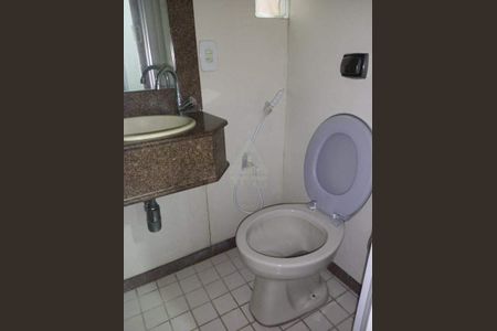 Apartamento à venda com 74m², 2 quartos e sem vaga