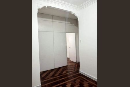 Apartamento à venda com 74m², 2 quartos e sem vaga