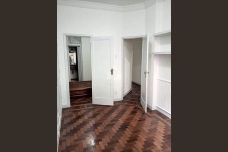 Apartamento à venda com 74m², 2 quartos e sem vaga