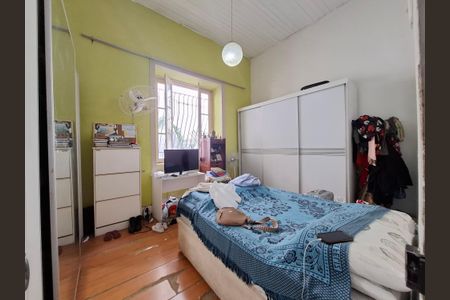 Casa à venda com 260m², 5 quartos e sem vaga Casa à venda com 260m², 5 quartos e sem vagaQuarto 2