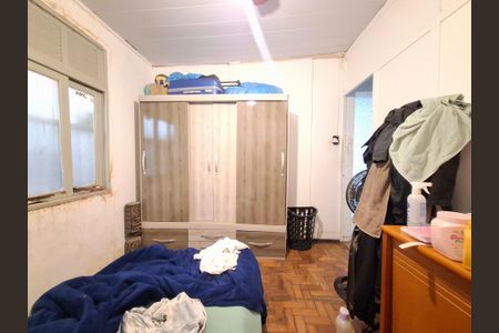 Casa à venda com 260m², 5 quartos e sem vaga Casa à venda com 260m², 5 quartos e sem vagaQuarto 3