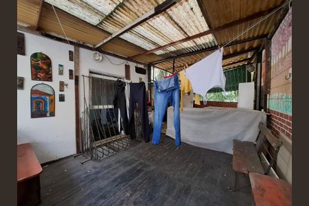 Casa à venda com 260m², 5 quartos e sem vaga Casa à venda com 260m², 5 quartos e sem vagaÁrea Externa