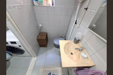 Casa à venda com 260m², 5 quartos e sem vaga Casa à venda com 260m², 5 quartos e sem vagaBanheiro