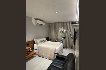 Apartamento à venda com 102m², 2 quartos e sem vaga