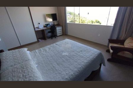 Casa à venda com 542m², 5 quartos e 7 vagas