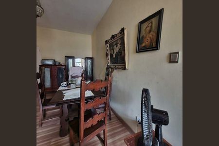 Apartamento à venda com 72m², 2 quartos e sem vaga