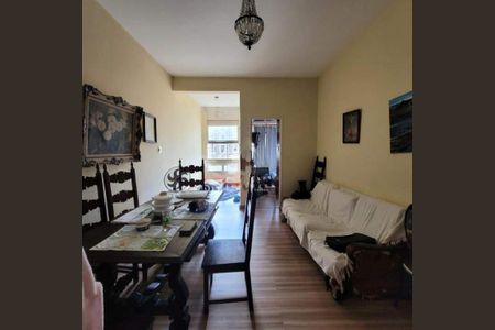 Apartamento à venda com 72m², 2 quartos e sem vaga