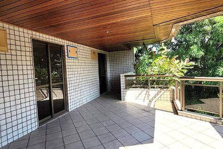 Apartamento à venda com 96m², 2 quartos e 2 vagas