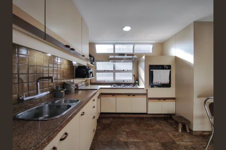 Apartamento à venda com 429m², 4 quartos e 4 vagasCozinha