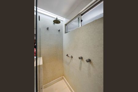 Apartamento à venda com 429m², 4 quartos e 4 vagasBanheiro da Suíte