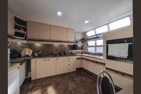 Apartamento à venda com 429m², 4 quartos e 4 vagasCozinha